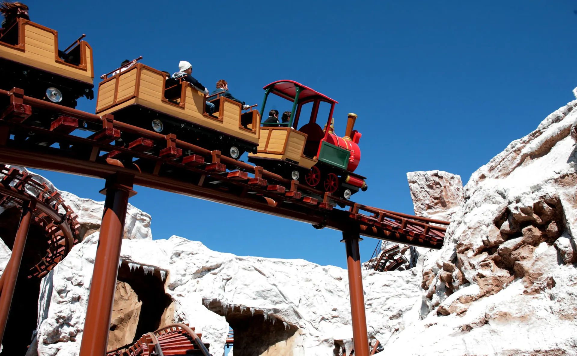 Gardaland Park - Mammut - Train