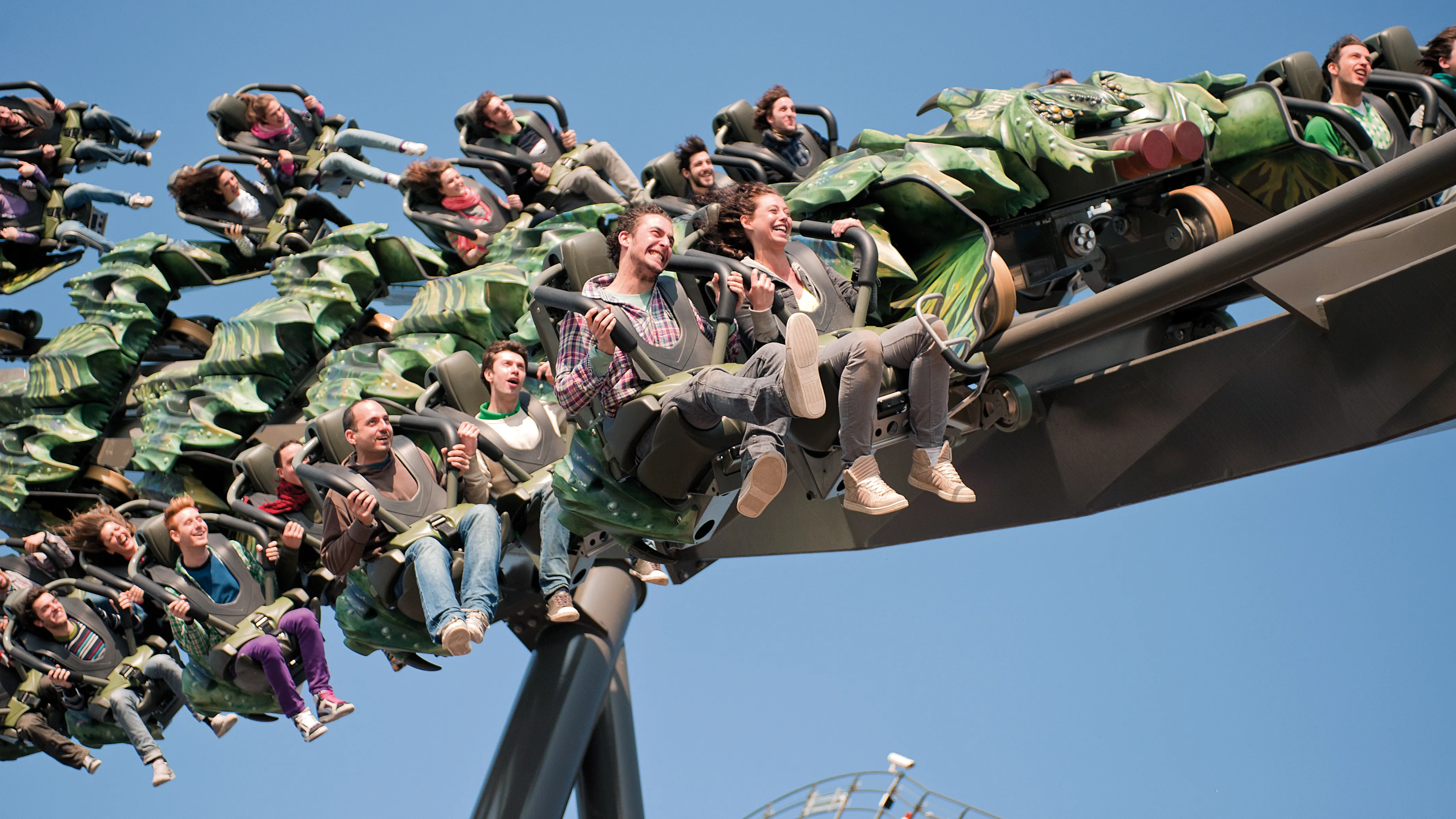 Gardaland Park - Raptor - Persone a bordo