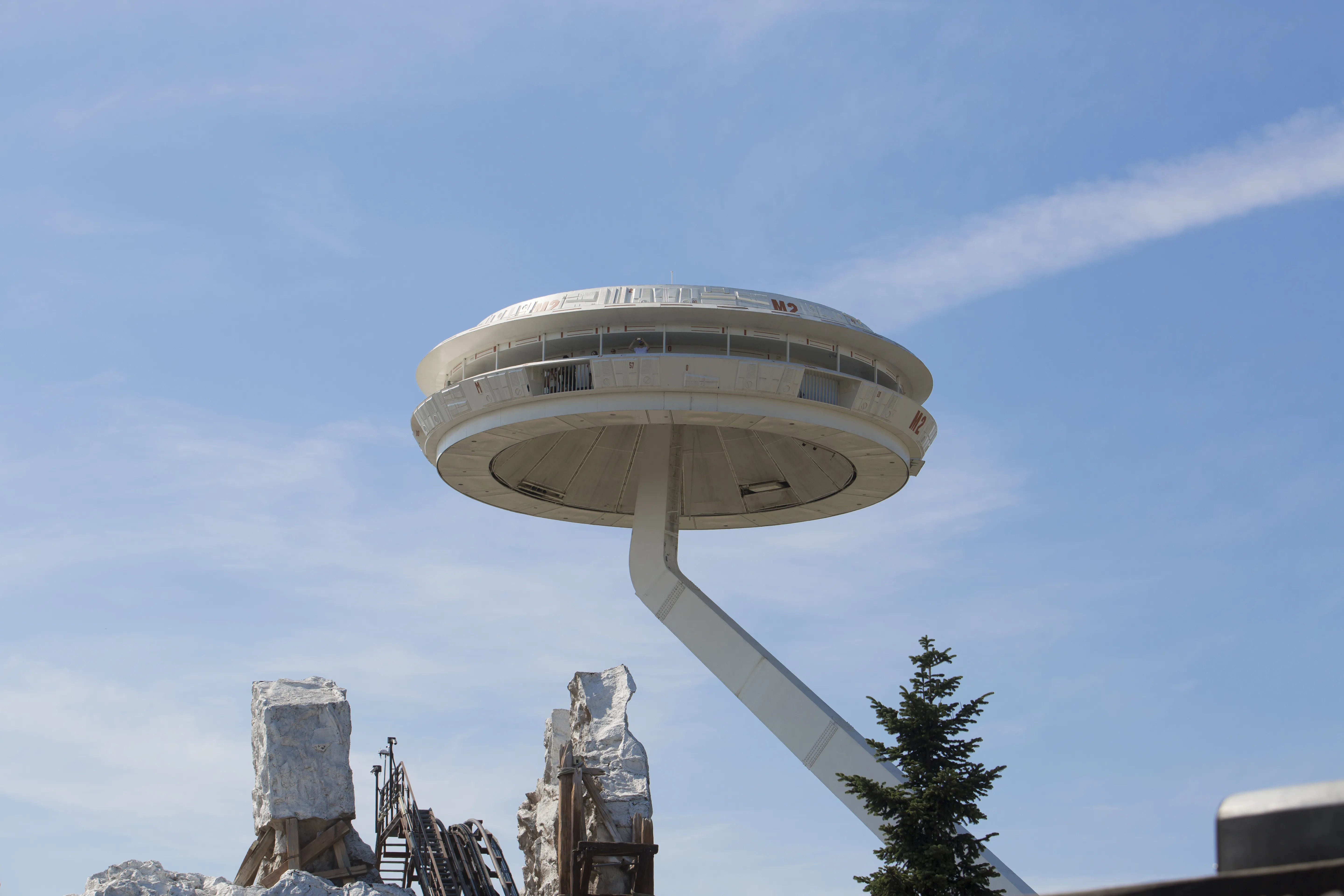 Gardaland Park - Flying Island