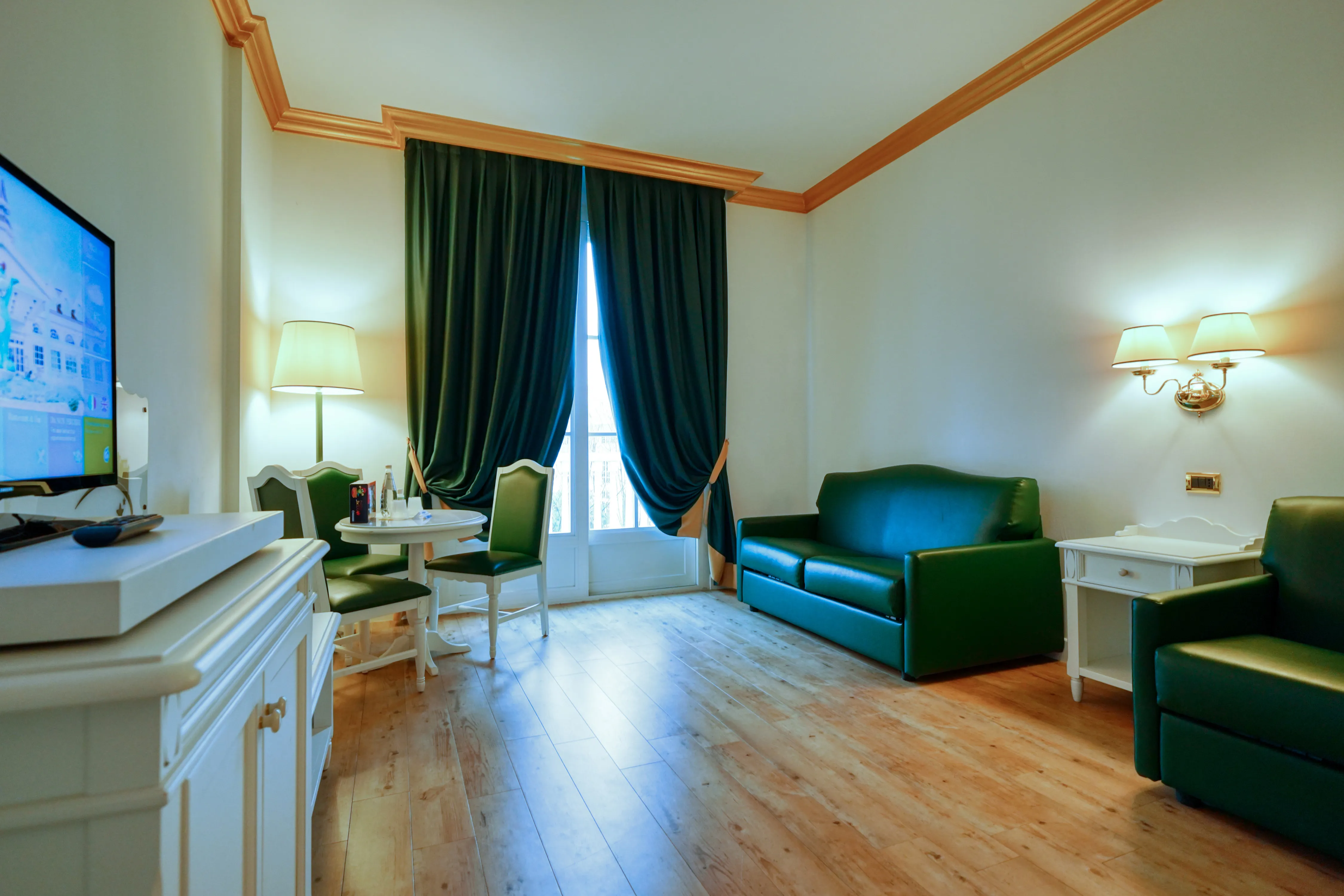 Gardaland Hotel - Junior Suite/Family Room